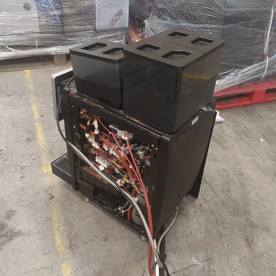 FRANKE A600 COMMERCIAL COFFEE MACHINE