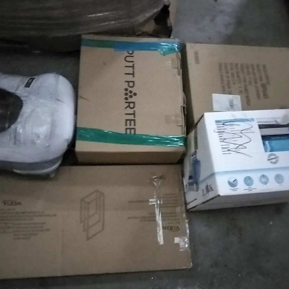 PALLET OF ASSORTED ITEMS INCLUDING SOCCER GOAL, ADJUSTABLE POSTER SIGN STAND, TIMBER RIDGE CAMPING WAGON, THEATRE WALL CLOAK, PUTTPARTEE, LUXEVOIR HIGH LOFT MATTRESS TOPPER