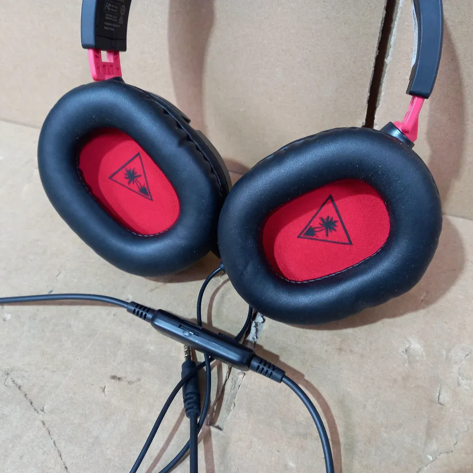 TURTLE BEACH EARFORCE RECON 50 WIRED GAMING HEADSET BLACK/RED