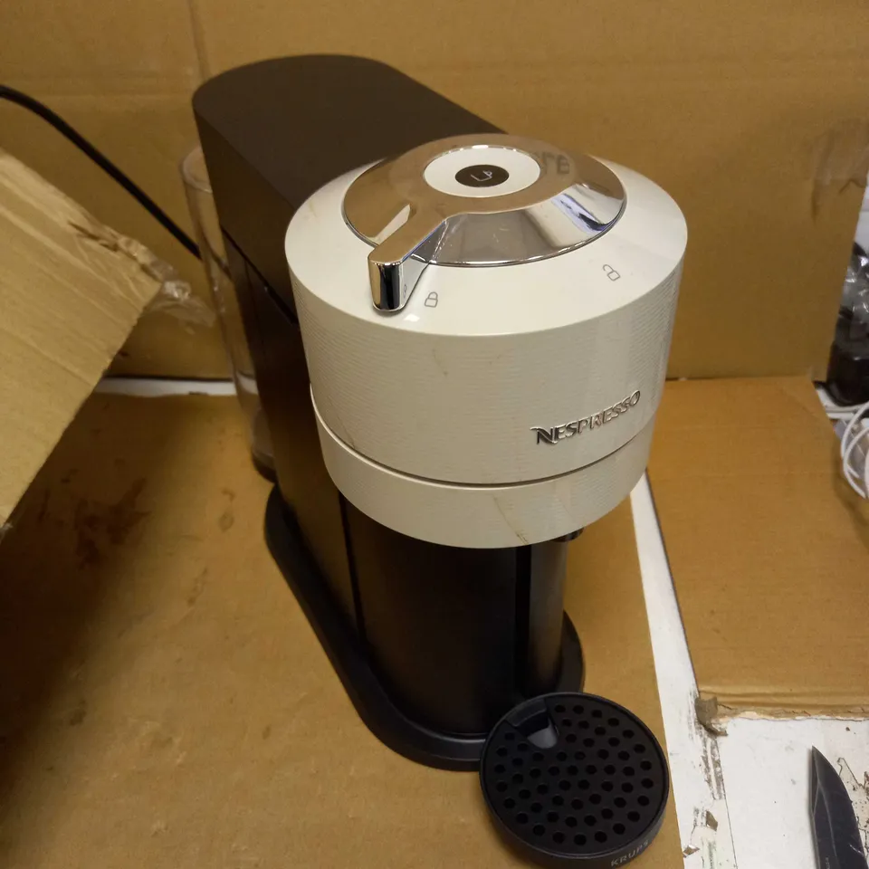 NESPRESSO VERTUO NEXT COFFEE MACHINE