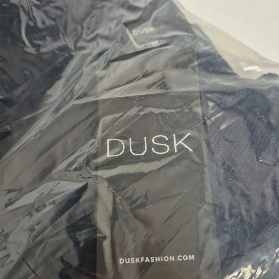 DUSK NAVY KNITTED MIDI SKIRT – UK 14