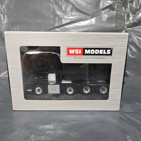 VOLVO FH5 GLOBETROTTER 8X4 PREMIUM LINE WSI MODELS WSI 04-2146