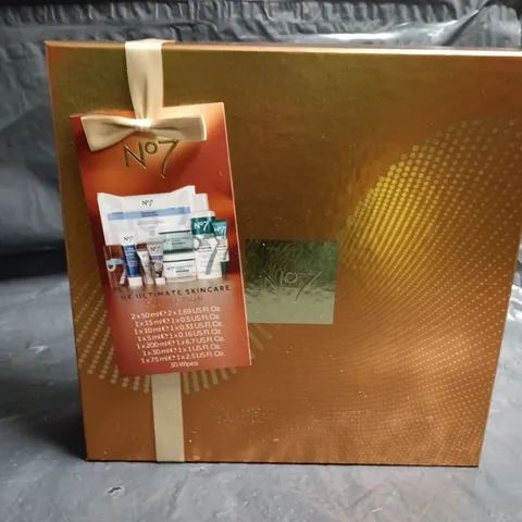NO7 THE ULTIMATE SKINCARE COLLECTION GIFT SET