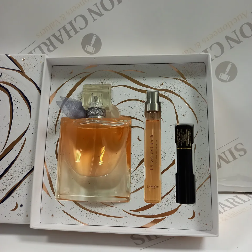 BOXED LANCOME LA VIE EST BELLE EAU DE PARFUM 50ML & MASCARA VOLUME SUR MESURE 2ML