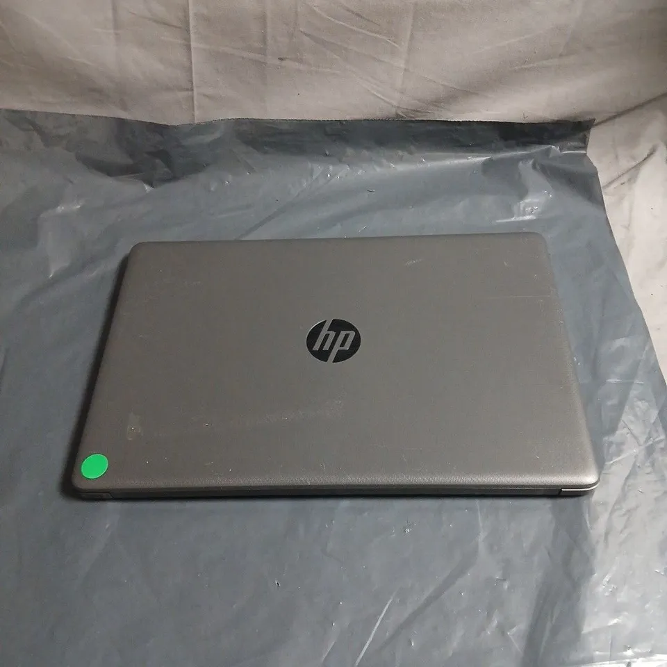 HP 250 G7 LAPTOP