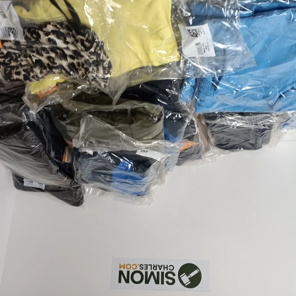 BOX OF APPROXIMATELY 18 BRAND NEW ASSORTED REGATTA CLOTHING ITEMS INCLUDING NAYNA , BIKINI SHORT AND TANKINI