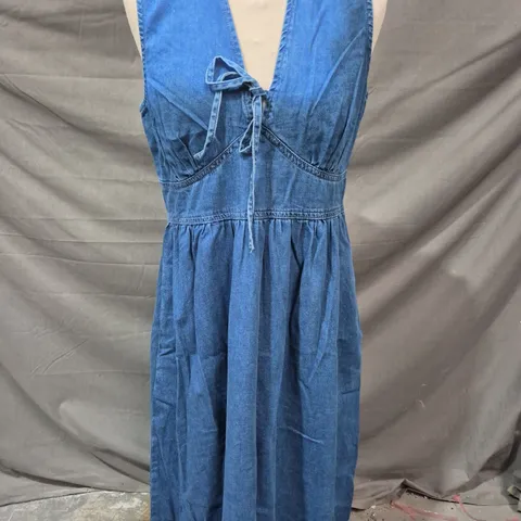 NOBODY'S CHILD BLUE DENIM MIDI DRESS – UK 10 (EU 38, USA 6)