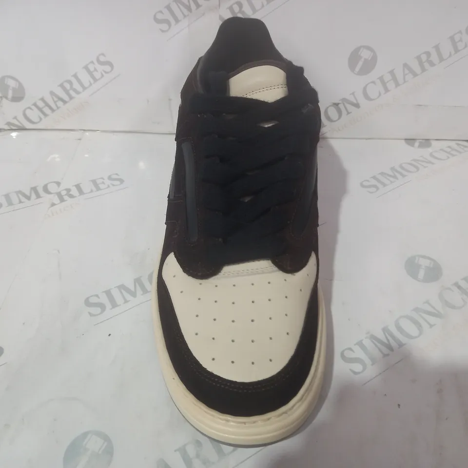 BOXED PAIR OF REPRESENT TRAINERS IN BROWN/BLACK/CREAM SIZE 9
