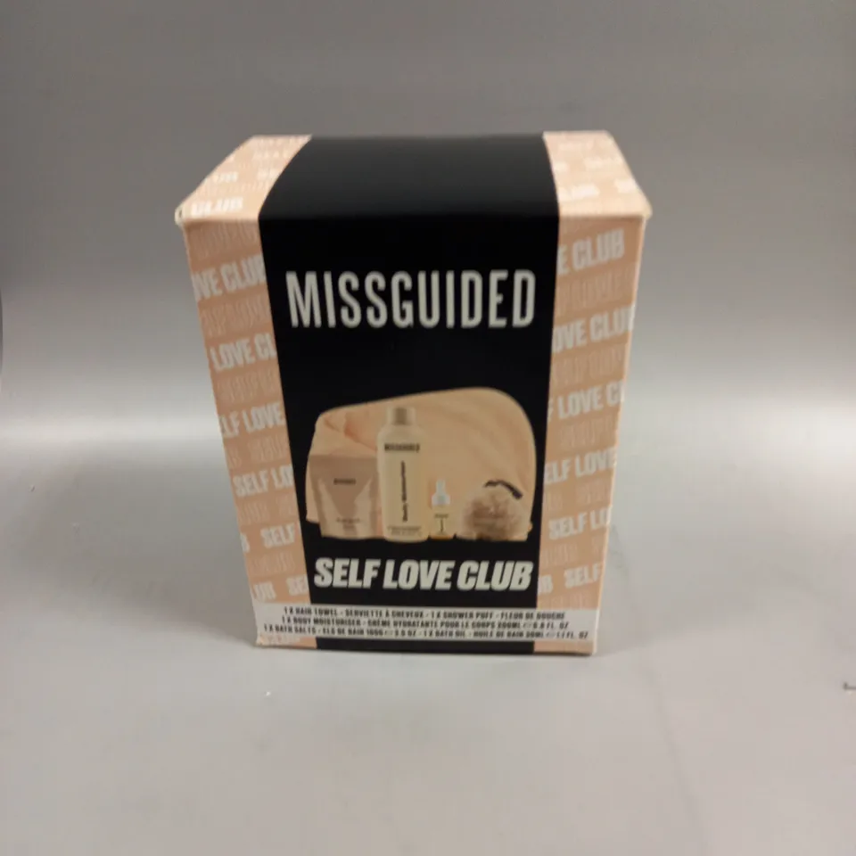 MISSGUIDED SELF LOVE CLUB SET - SEALED