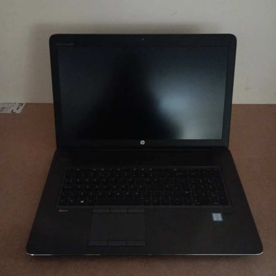 HP ZBOOK 17 G3