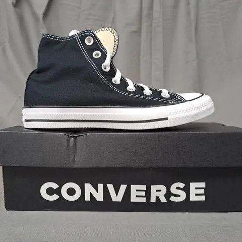 BOXED PAIR OF CONVERSE ALL STAR HI SHOES IN BLACK UK SIZE 5