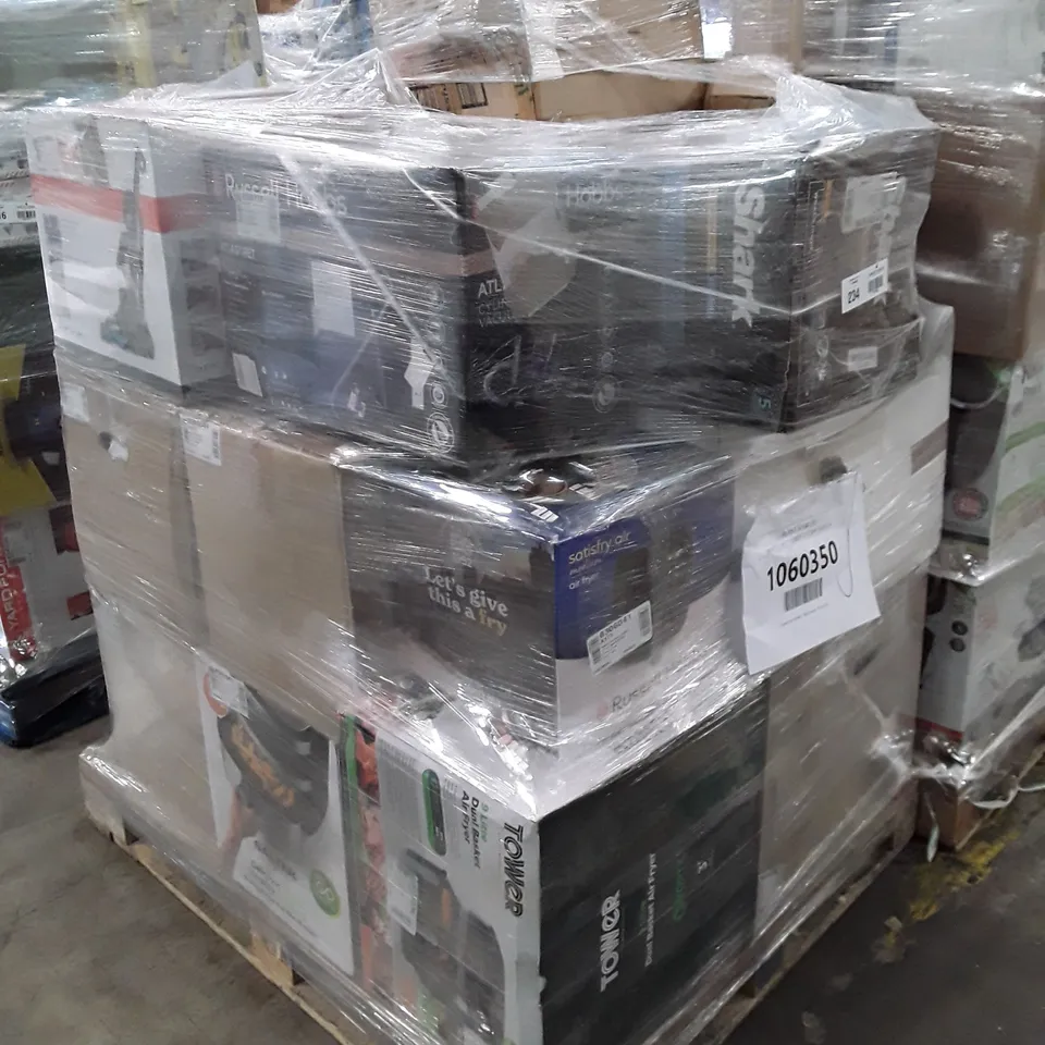 PALLET OF APPROXIMATELY 17 UNPROCESSED RAW RETURN HOUSEHOLD AND ELECTRICAL GOODS TO INCLUDE;