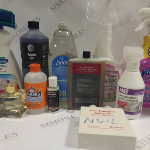 LOT OF 14 ASSORTED HOME LIQUID ITEMS TO INCLUDE VANISH DEGREASER, FABRIC DYE AND CHAINSAW OIL / COLLECTION ONLY
