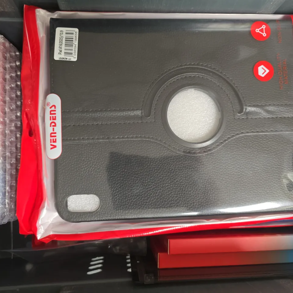 APPROXIMATELY 10 ASSORTED HOUSEHOLD ITEMS TO INCLUDE SCREEN PROTECTORS AND PROTECTIVE CASES FOR VARIOUS MODELS