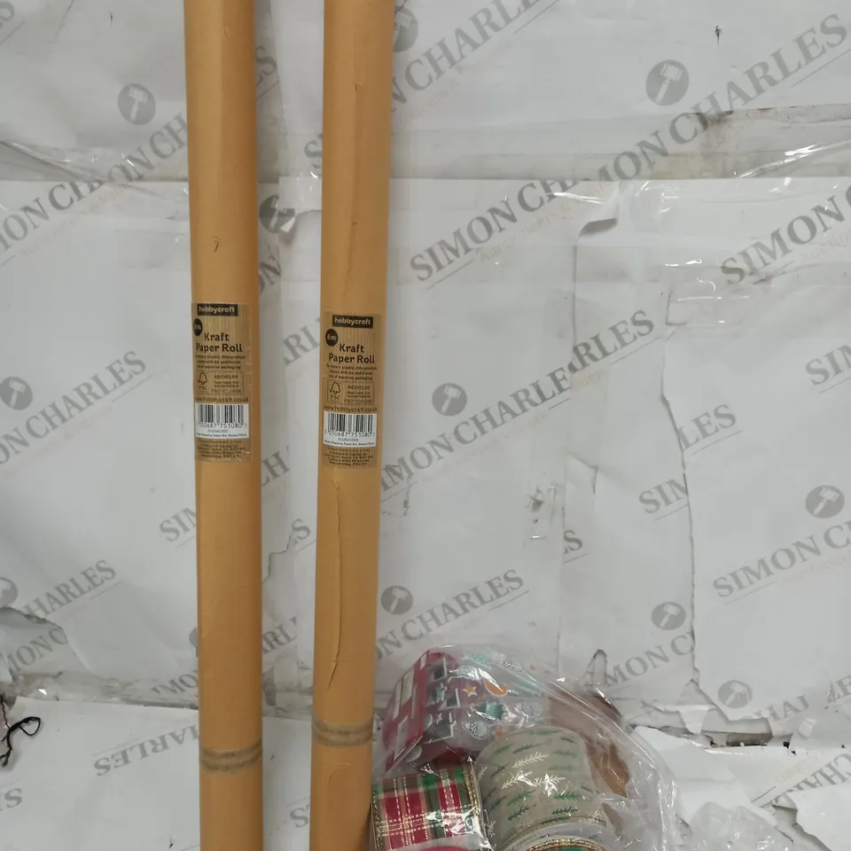 HOBBYCRAFT KRAFT PAPER ROLL 8M X2 AND 6 DIFFERENT CHRISTMAS LACE