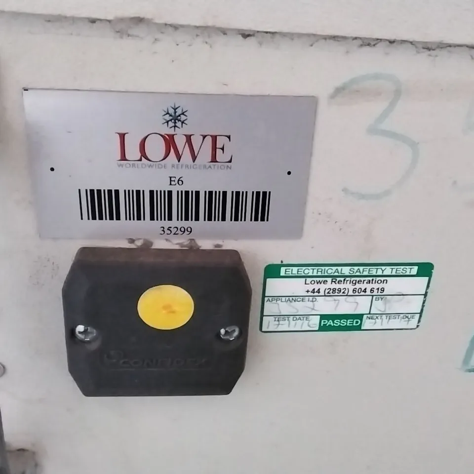 LOWE COMMERCIAL FISH GRAB & GO SMALL FREEZER E6
