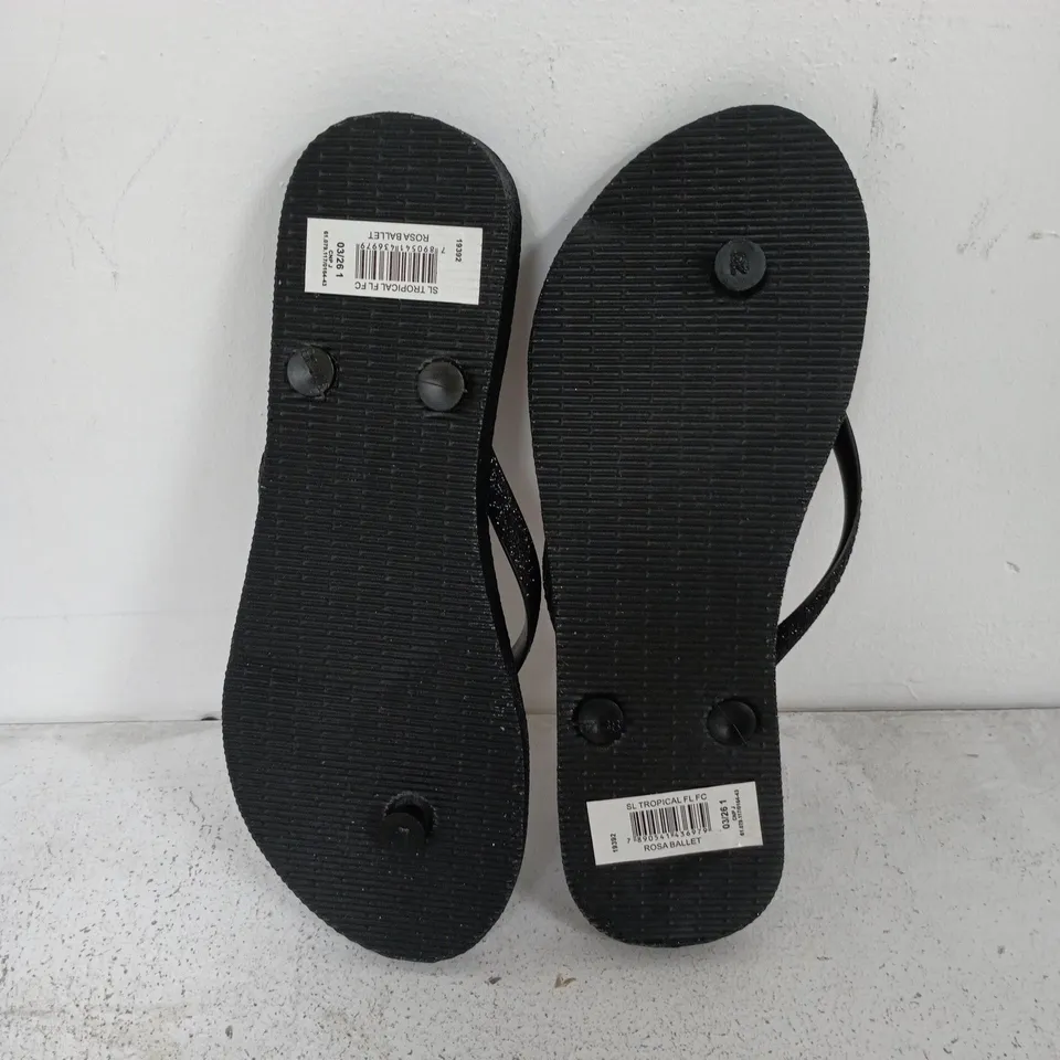 HAVAIANAS FLIP-FLOPS IN BLACK, - 37/38
