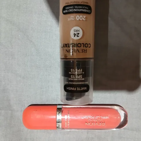 Revlon ColorStay cosmetics assortment – foundations (Nude shade) and lip products