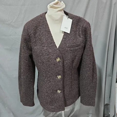 JDY OLLIE BOUCLE WAIST BLAZER IN CHOCOLATE TORTE - SMALL