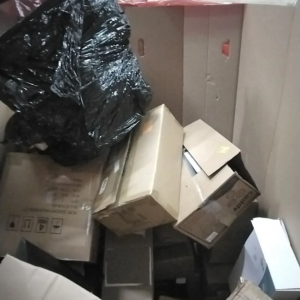 PALLET OF HOUSEHOLD ITEMS TO INCLUDE AUDIO TURNTABLE, TURNTABLE SYSTEM, SHREDDER, UDREAMER AND OTHER ASSORTED ITEMS...