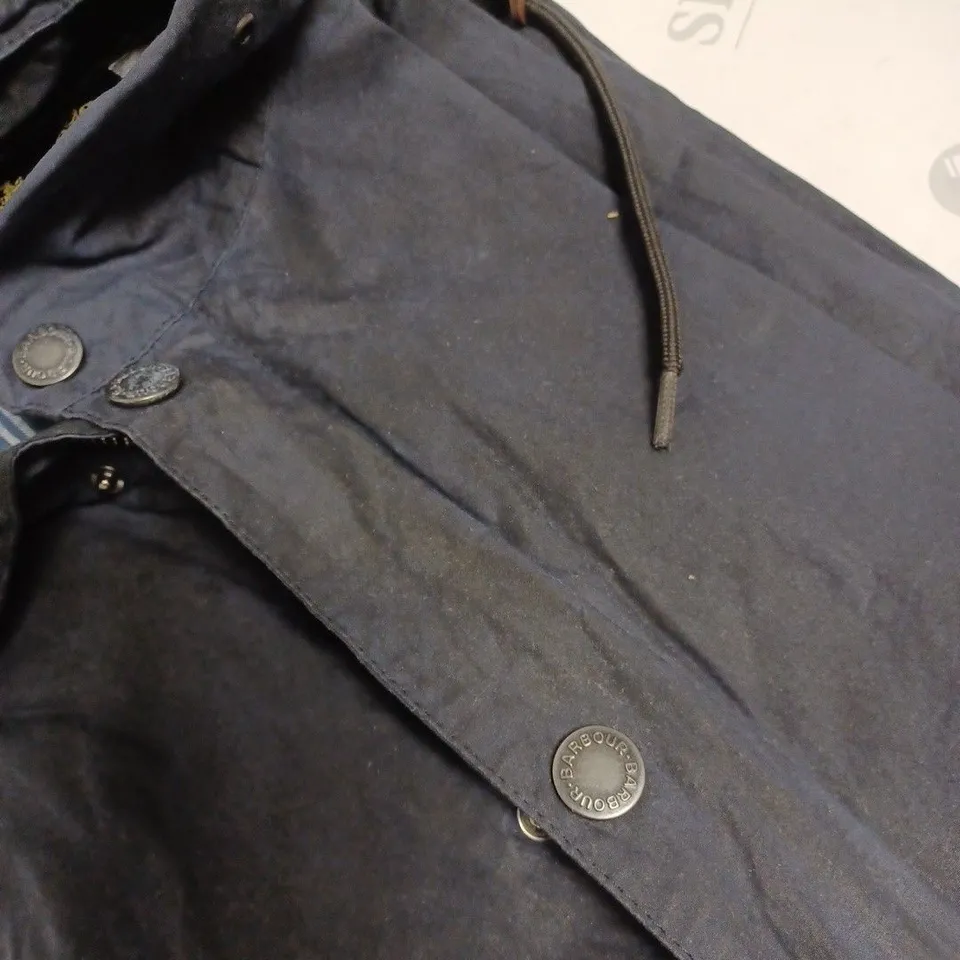 BARBOUR HOODED COAT - NAVY - MEDIUM.