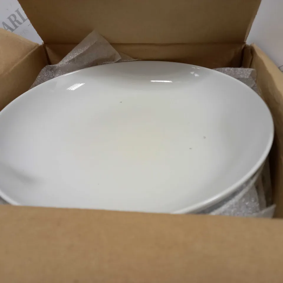 BOXED SET OF 4 PRATO PASTA PLATES 