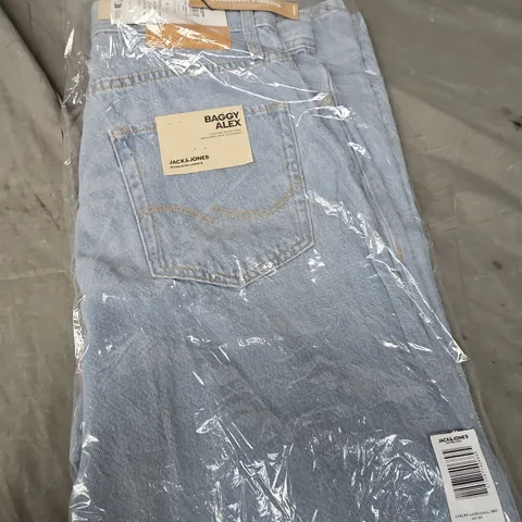 JACK & JONES JEANS – BLUE DENIM, SIZE 30/32 (MEN)