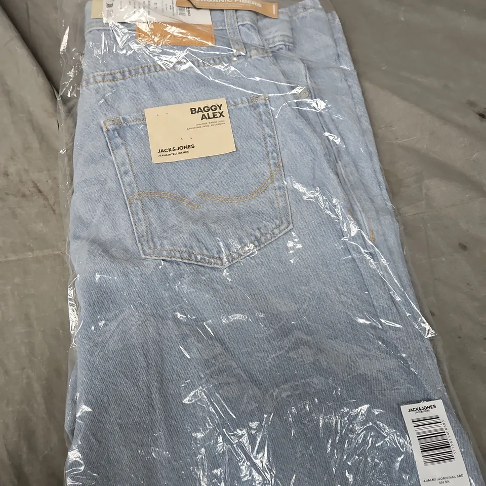 JACK & JONES JEANS – BLUE DENIM, SIZE 30/32 (MEN)