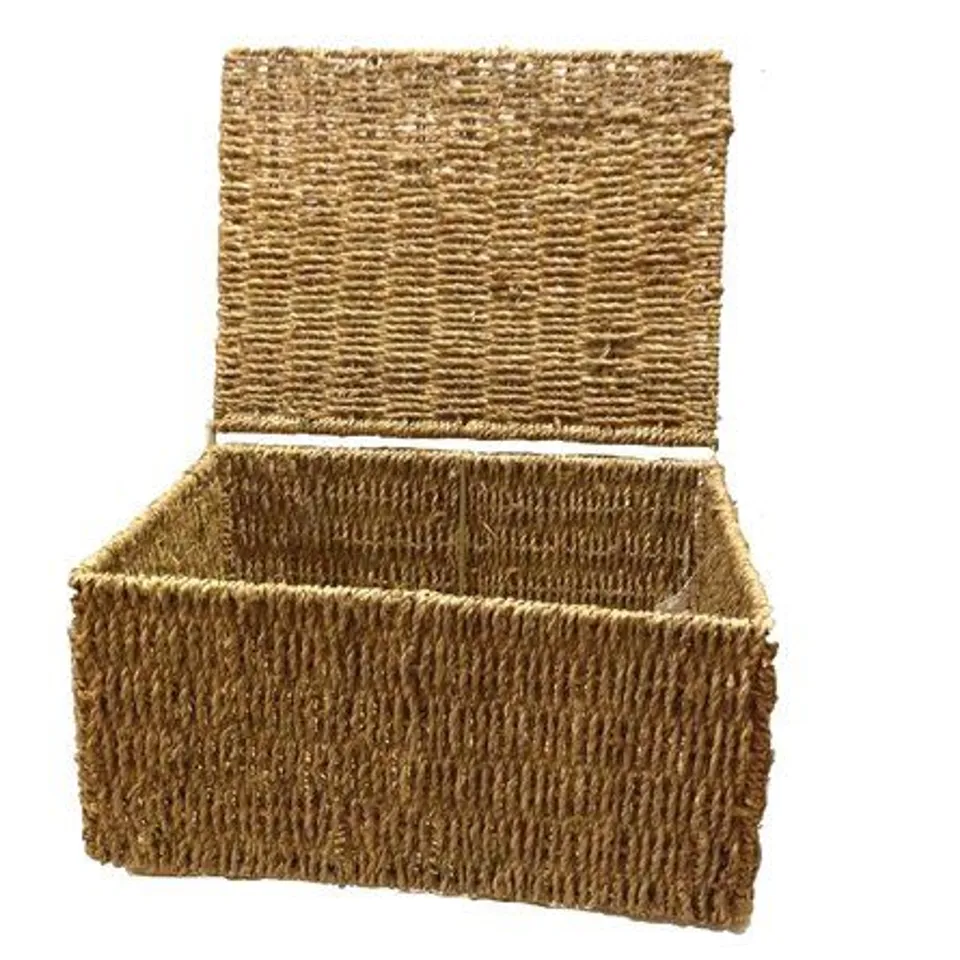 BOXED SEAGRASS BASKET