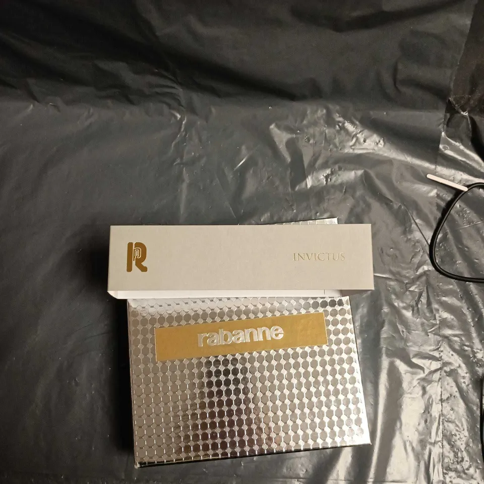 PACO RABANNE INVICTUS GIFT SET – EAU DE TOILETTE, BOXED WITH EXTRA ITEM