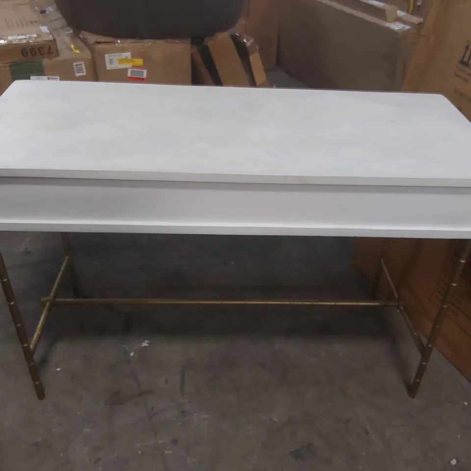 DESIGNER 3-DRAWER DRESSING TABLE