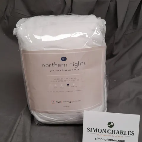 FLANNEL 4 PIECE DUVET SET IN WHITE - KING SIZE