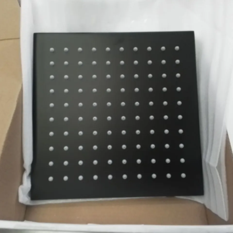 BOXED AS NEW CALYPSO PARONA SHOWER ROSE 200MM SQUARE IN BLACK