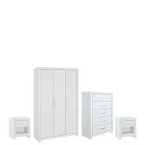 BRAND NEW BOXED RIO 4 PIECE PACKAGE - 3-DOOR WARDROBE, 5-DRAWER CHEST AND 2× BEDSIDE CHESTS -OAK- (4 BOXES)