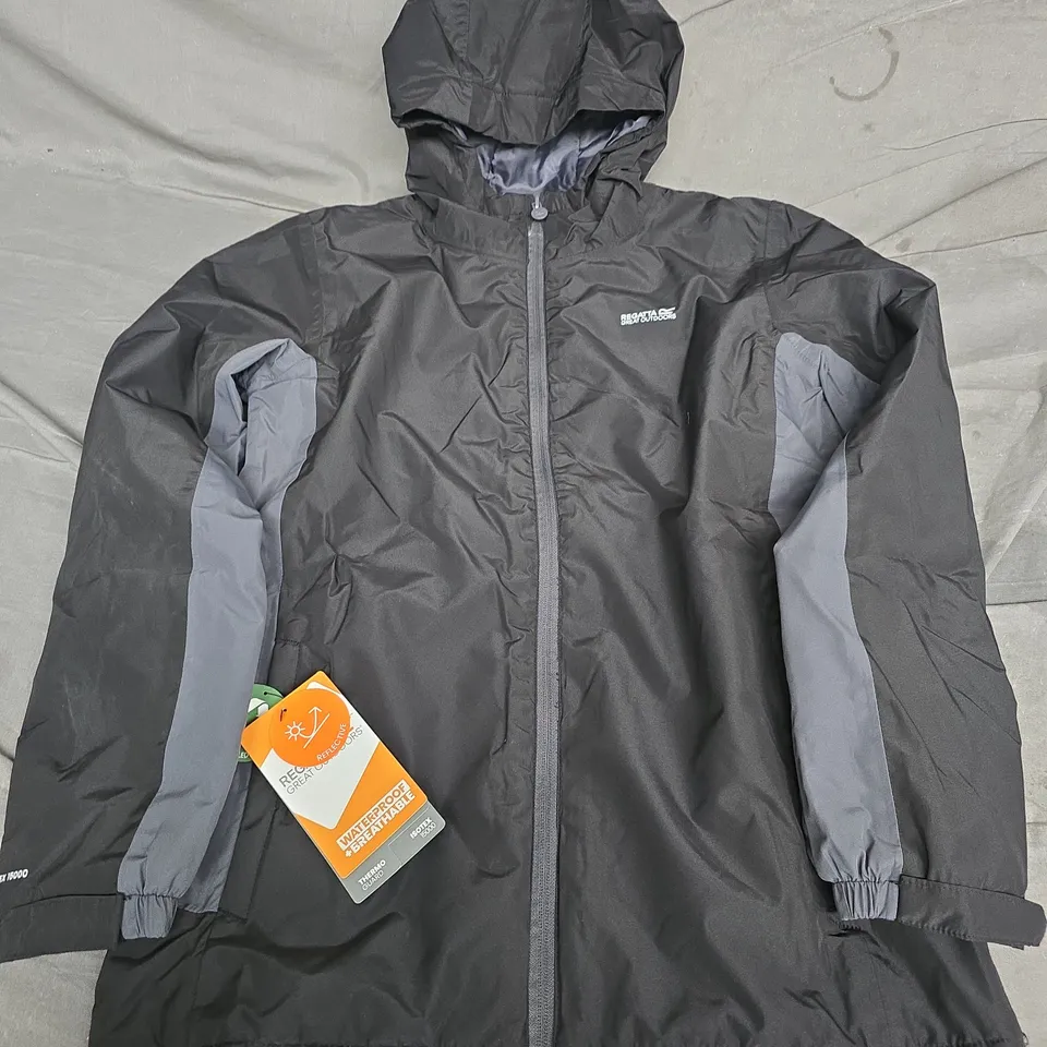 REGATTA HYDRAFORT KIDS WATERPROOF JACKET – UK 15/16, BLACK WITH GREY PANELS