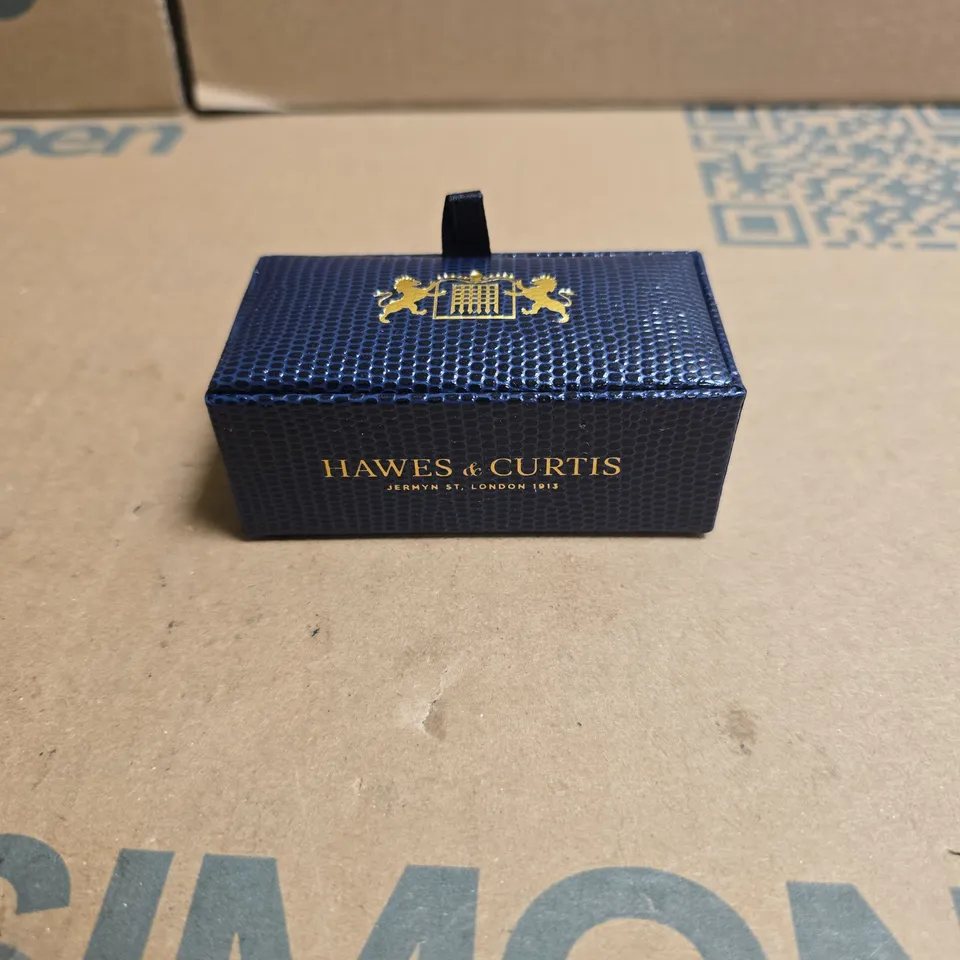 HAWES & CURTIS KNOT CUFFLINKS – ROSE GOLD, IN BLUE PRESENTATION BOX