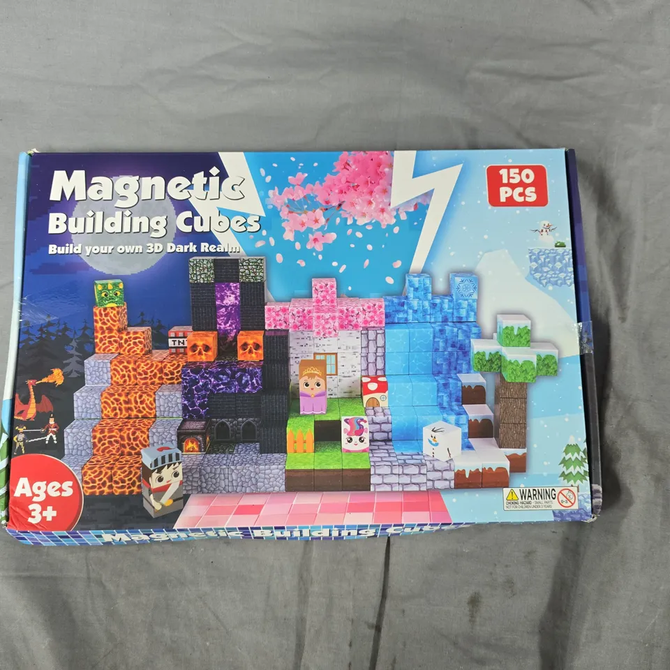 MAGNETIC BUILDING CUBES – 150 PIECES, BOXED (AGES 3+)