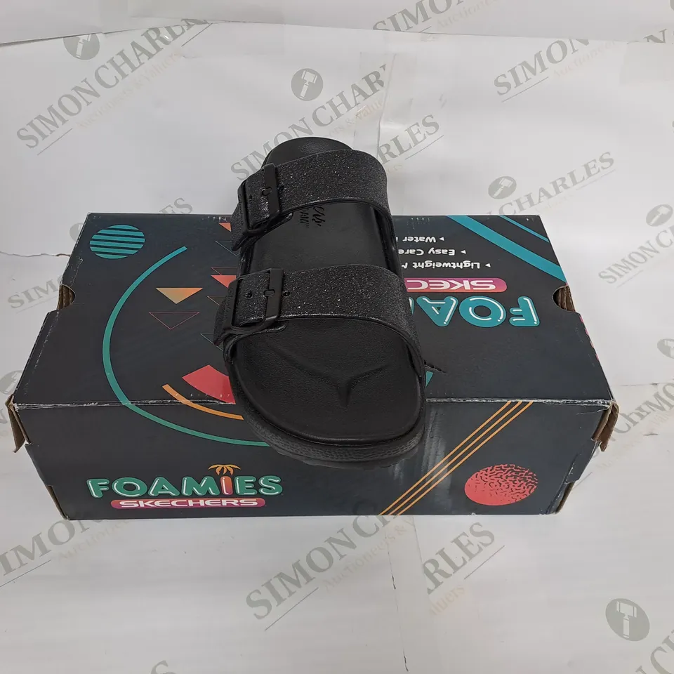 BOXED SKECHERS FOAMIES SANDALS SIZE 6