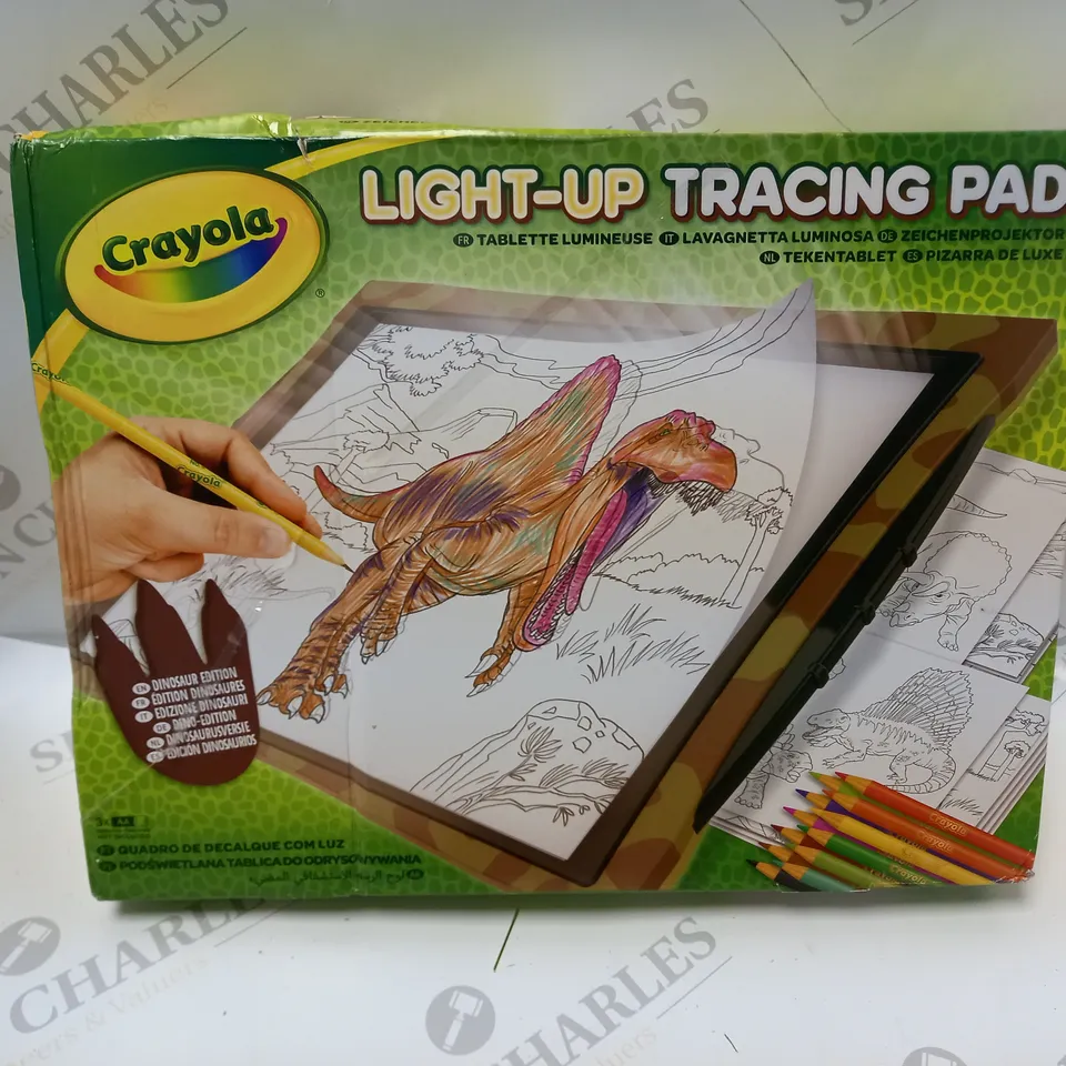 BOXED CRAYOLA DINOSAUR LIGHT-UP TRACING PAD RRP £26.99