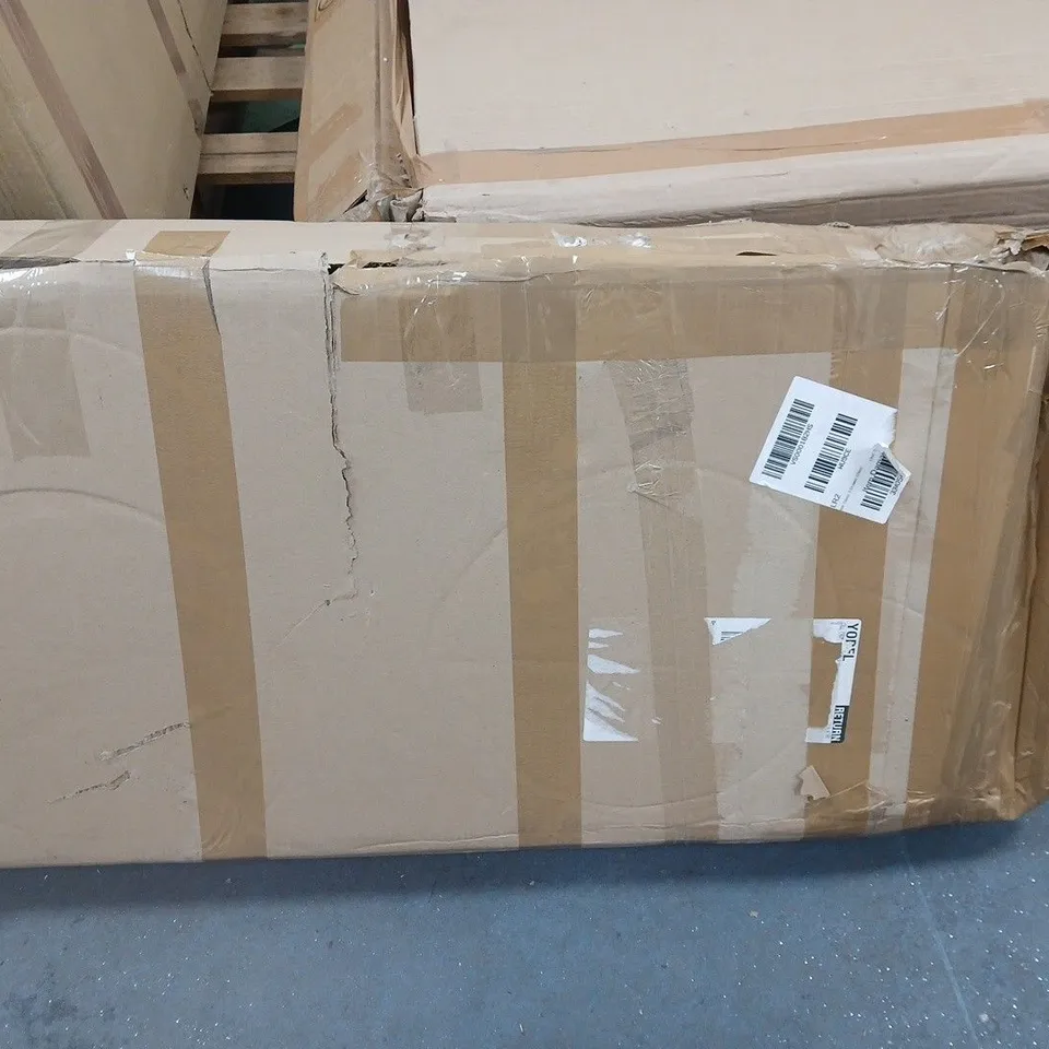 LAYTON GLOSS 3 DRAWER CHEST