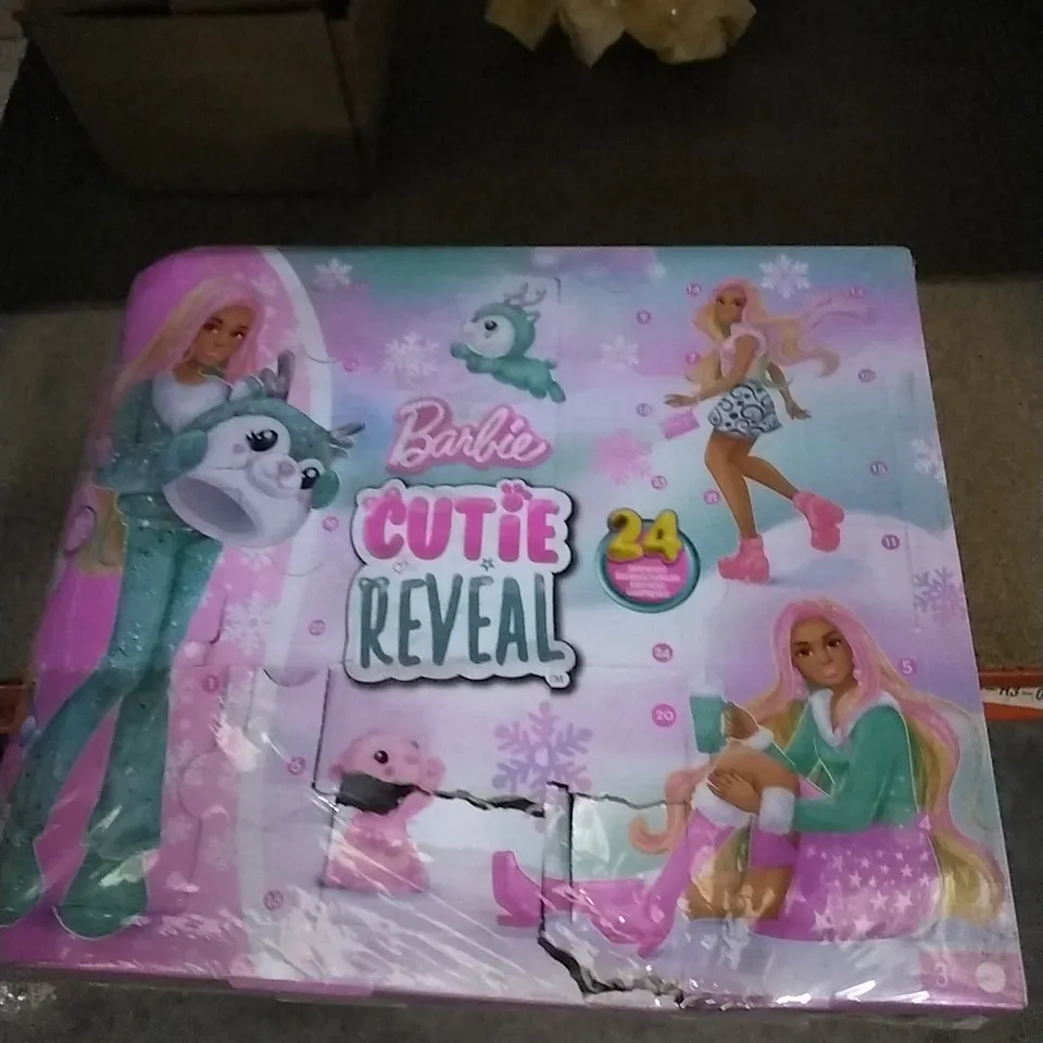 BOXED BARBIE CUTE REVEAL SET WITH ACCESSORIES 