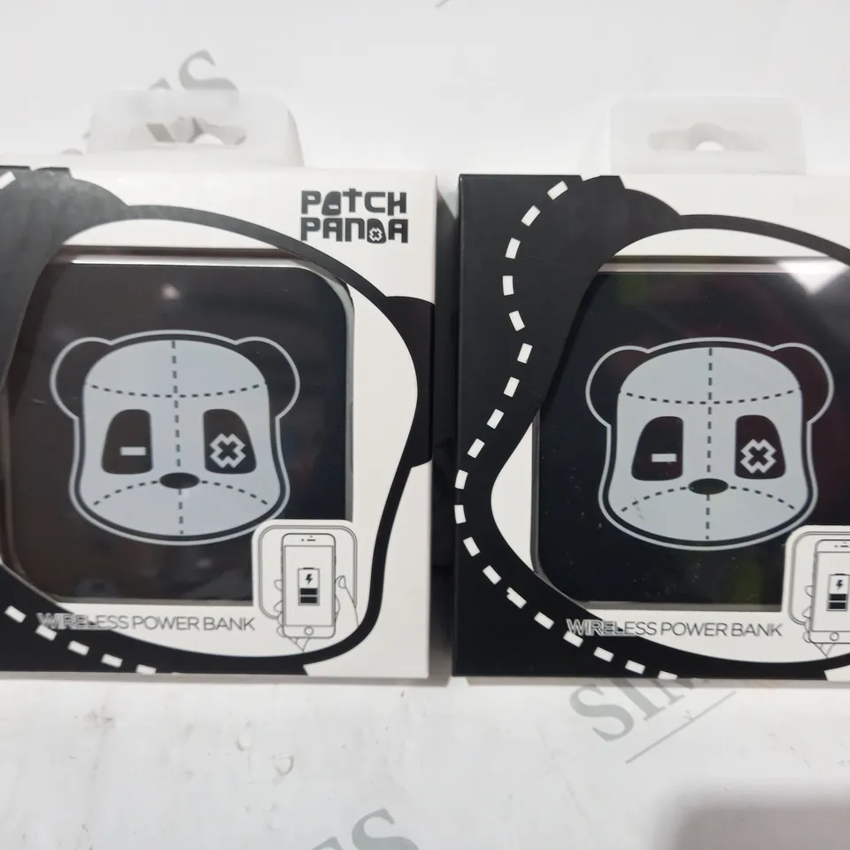 BOX OF APPROXIMATELY 10 PATCH PANDA W3 4000MAH WIRELESS POWER BANKS