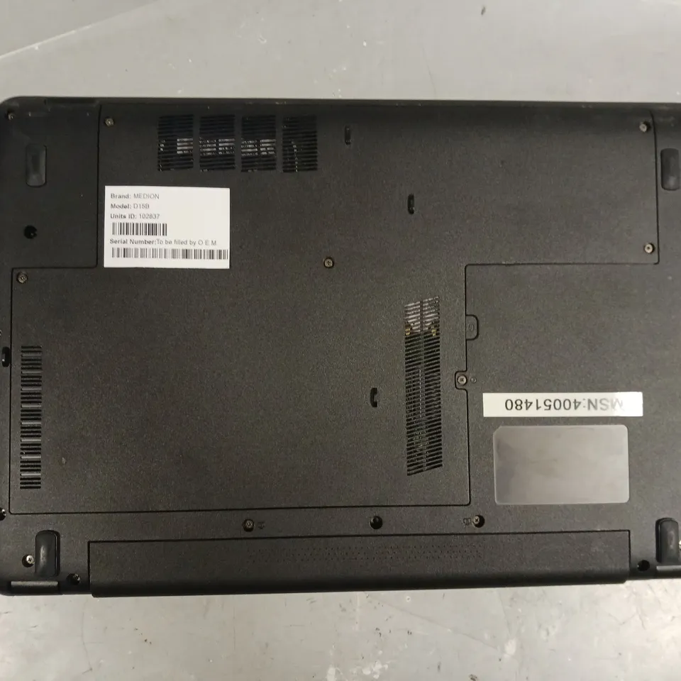 MEDION D15B LAPTOP