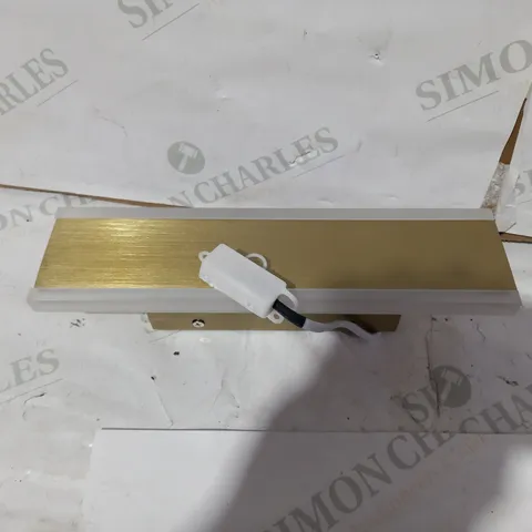 BOXED CULVEY GOLD FINISH & ACRYLIC LED WALL LIGHT