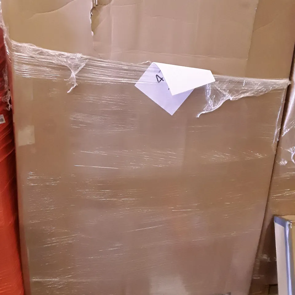 PALLET OF ASSORTED PRODUCTS INCLUDING DIY CARPET GRIPPER, CAMPING CHAIR, POP UP TENT, ROUND SIDE TABLE, GARDEN SHEARS 