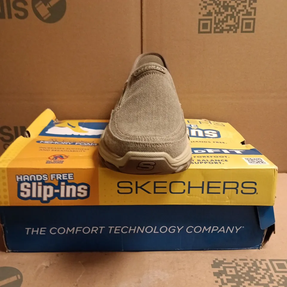 SKECHERS HANDS FREE SLIP-INS SLIP-ON SHOES – UK 9 (EU 43) MEN'S
