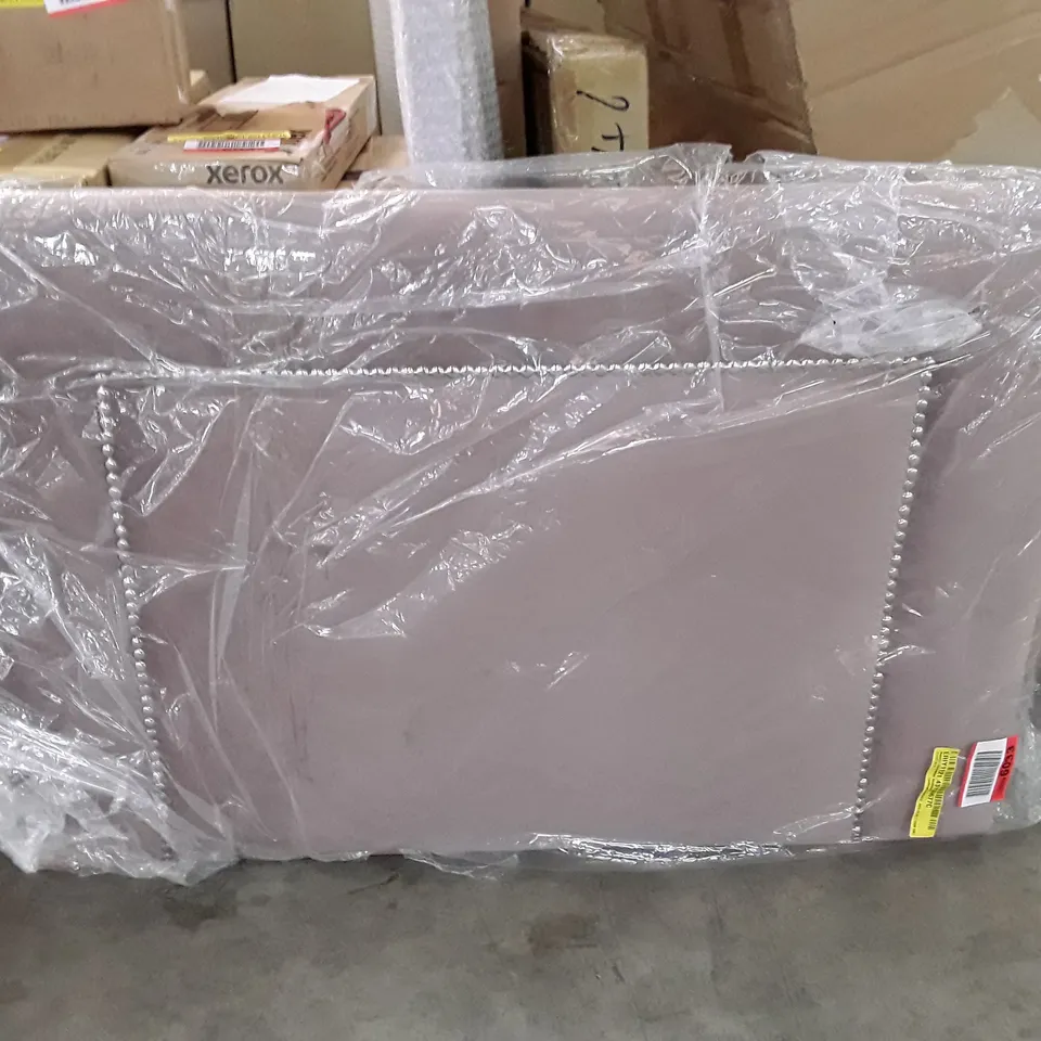 MADELYN UPHOLSTERED HEADBOARD 