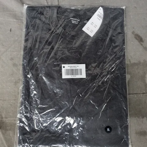 BAGGED HOLLISTER CLASSIC FIT T-SHIRT IN DARK GREY SIZE XL