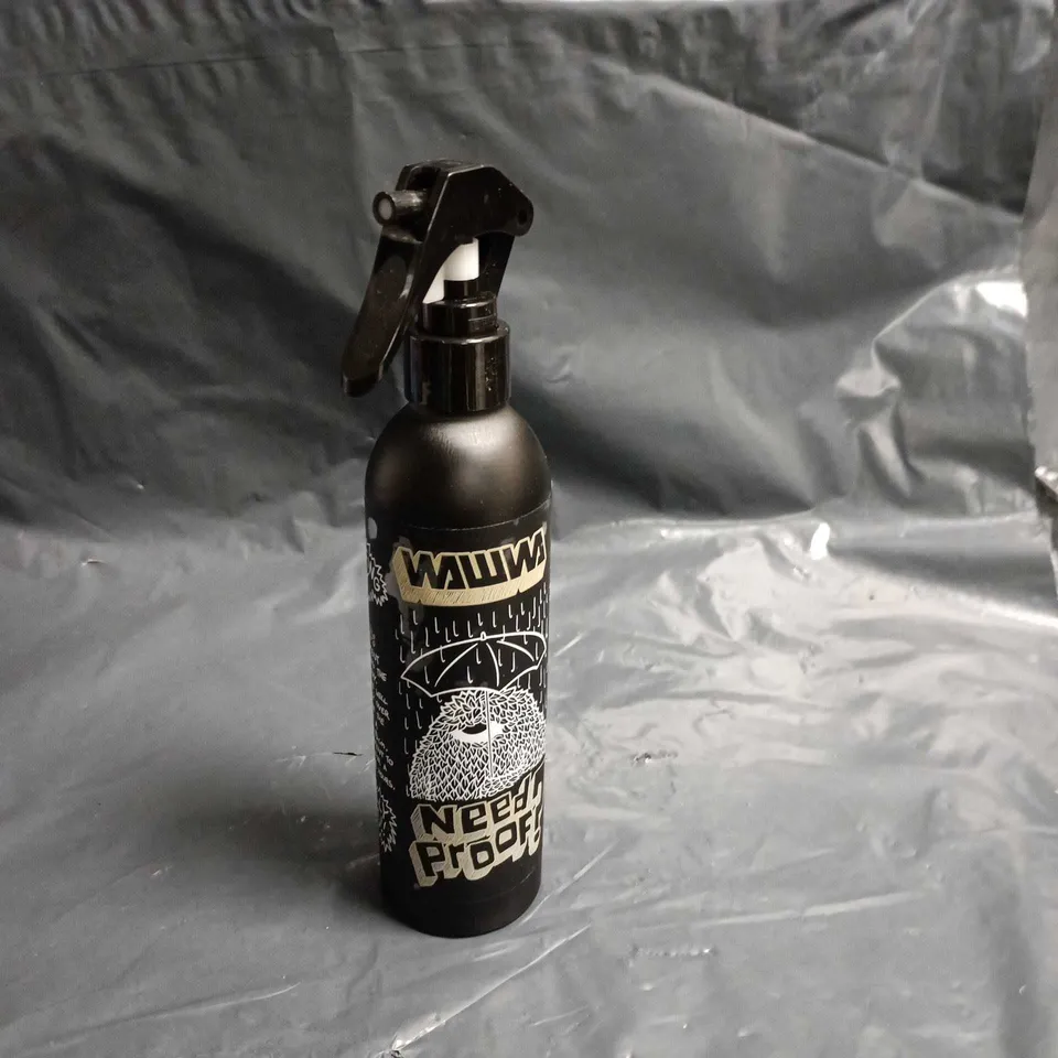 APPROXIMATELY 25 ASSORTED COSMETICS ITEMS TO INCLUDE MAGNESIUM BATH SALTS, TREPADORA CURL THERAPY AND REPROOFING SPRAY