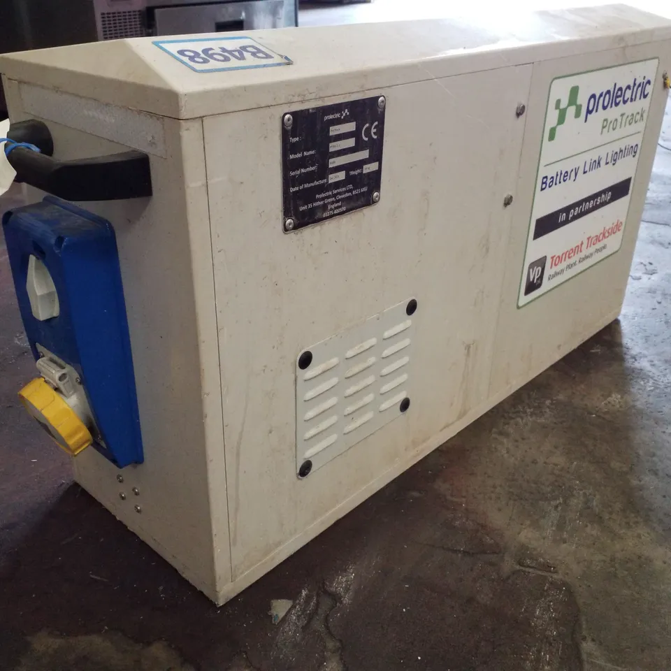 PROTRACK LIGHTING BATTERY POWER PACK